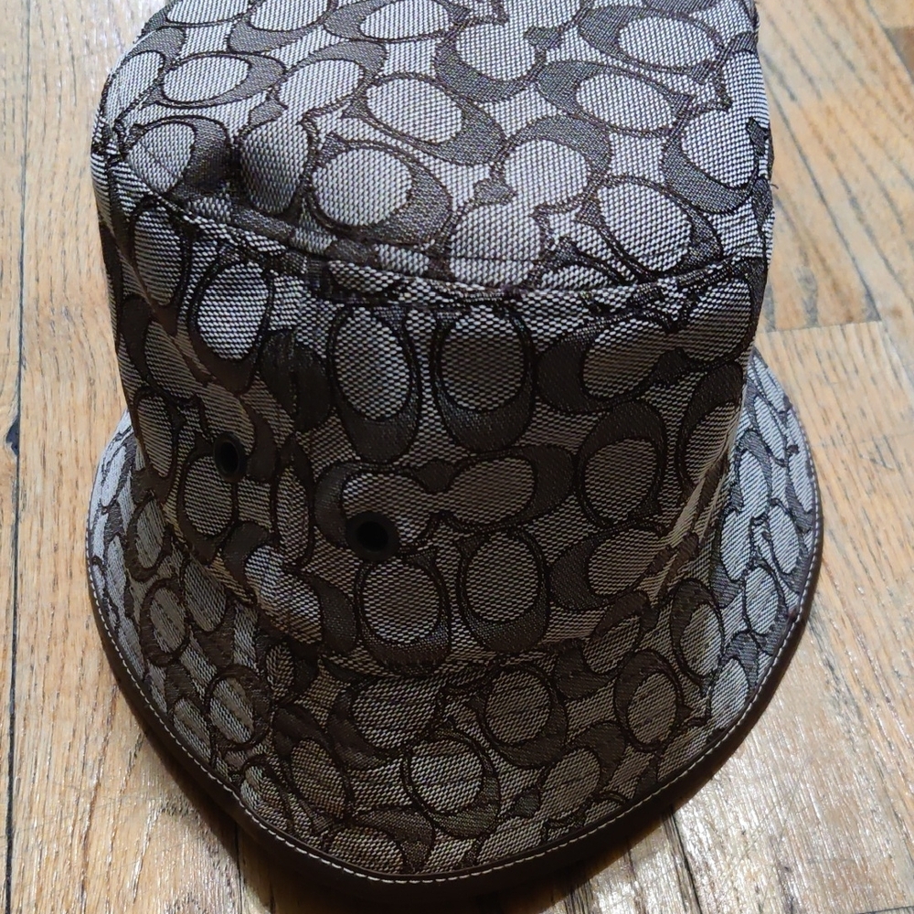 Coach Signature Jacquard Bucket Hat Light Brown